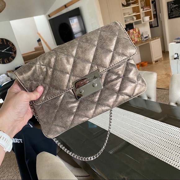 MICHAEL KORS Clutch - Picture 9 of 10